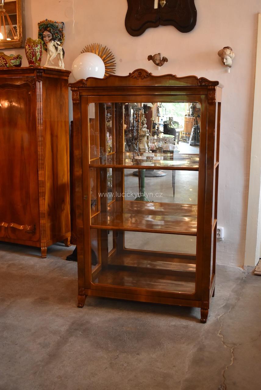 Vzdušný starožitný skleník Vzdušný starožitný skleník