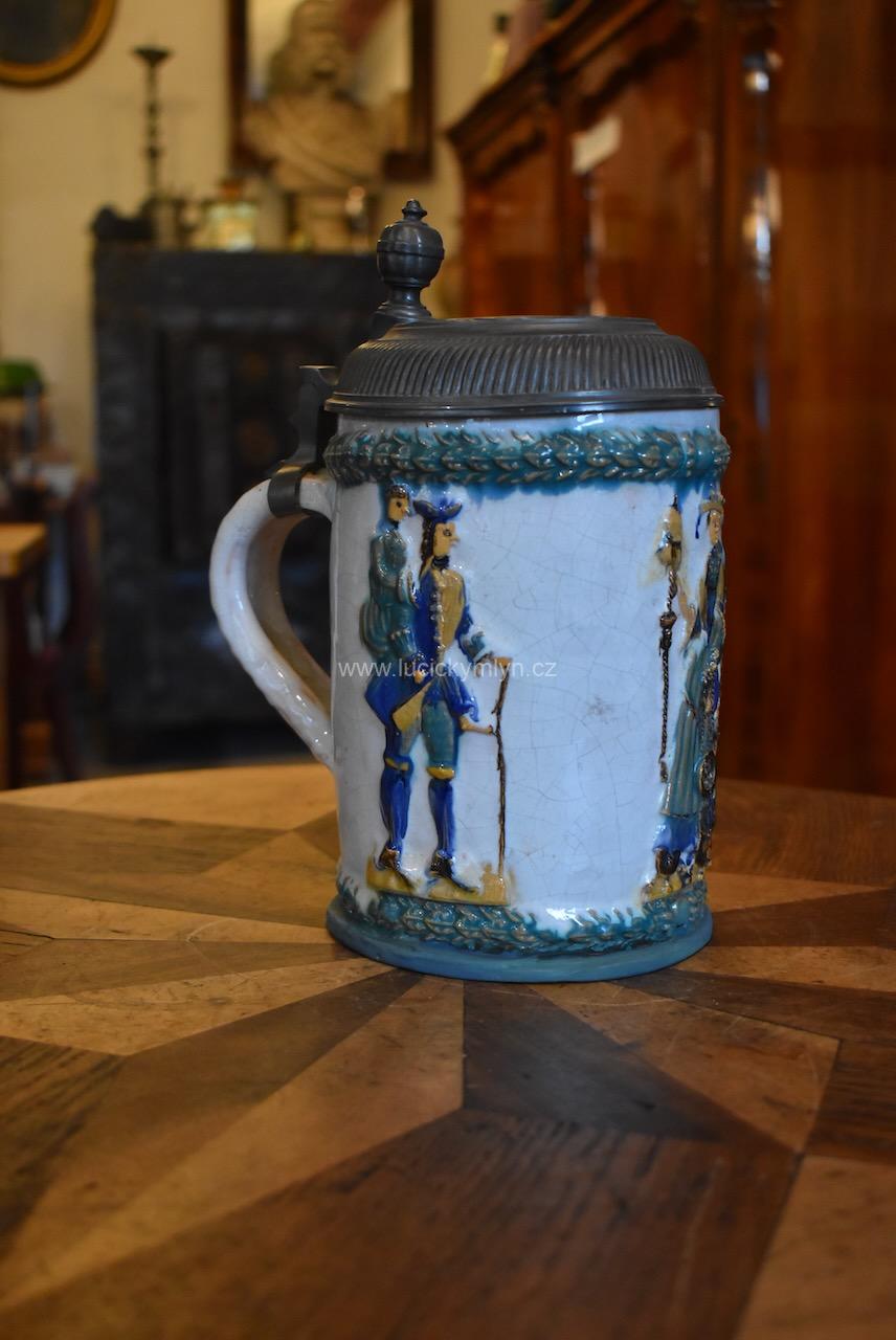 Neobarokní keramická holba Neobarokní keramická holba