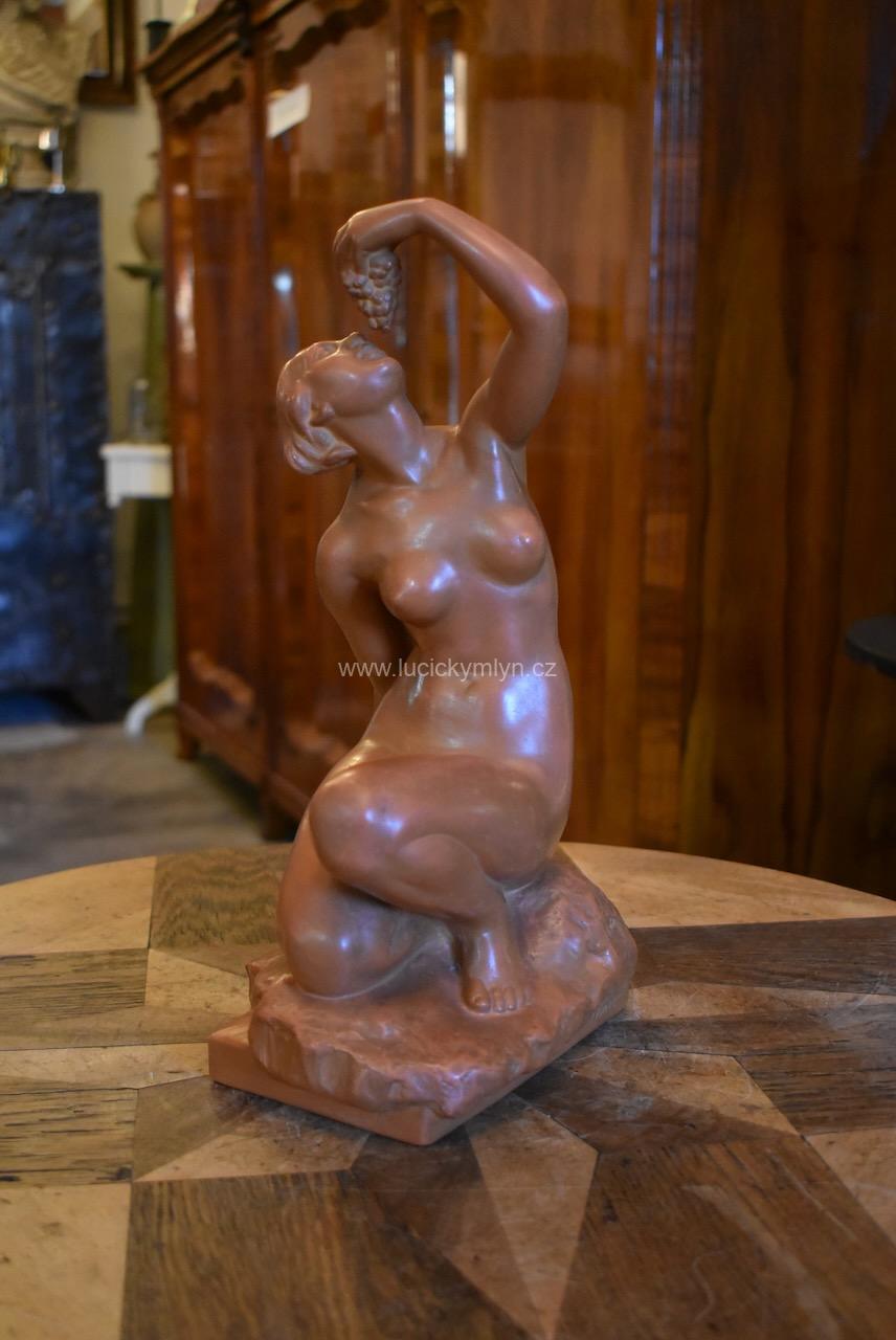 Starožitná soška J.Sommer, Bechyně Starožitná soška J.Sommer, Bechyně