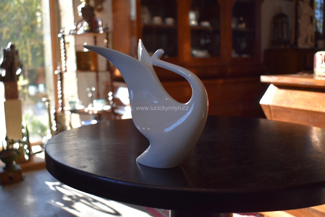 Starožitná soška Labuť Jaroslav Ježek Starožitná soška Labuť Jaroslav Ježek