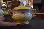 Krásný starožitný porcelánový servis na kávu či čaj Míšeň