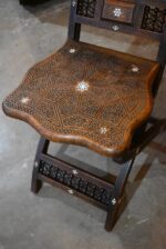 Starožitná orientální skládací židle