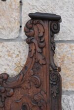 Starožitný barokní dílec - boční čelo lavice