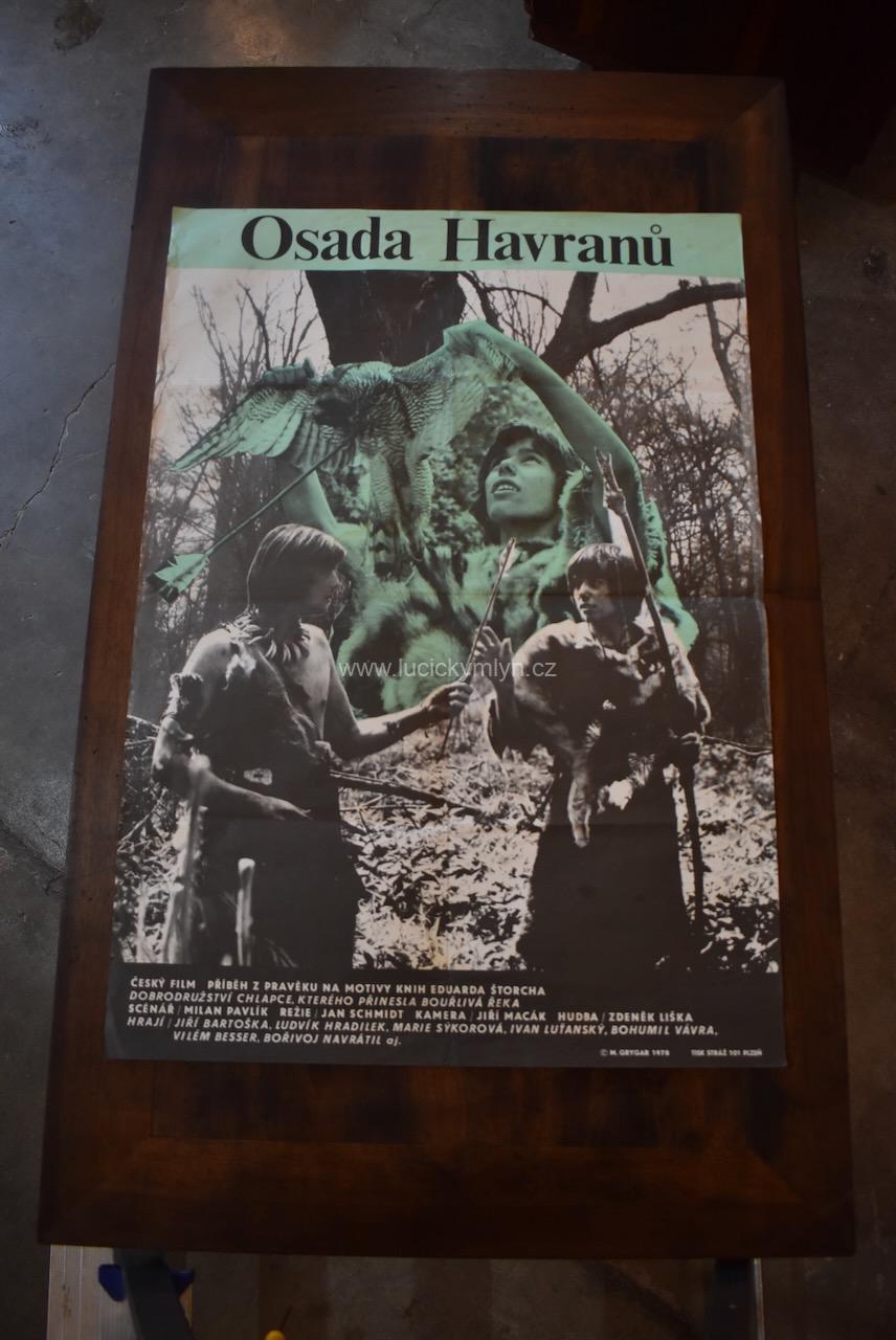 FILMOVÝ RETRO PLAKÁT OSADA HAVRANŮ FILMOVÝ RETRO PLAKÁT OSADA HAVRANŮ