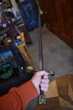 Historická kopie lehčího středověkého meče
