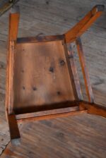 Starožitná venkovská židle