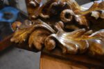 Stylizované a vrcholně barokní zlacené dřevořezby