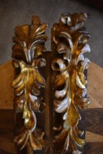 Stylizované a vrcholně barokní zlacené dřevořezby
