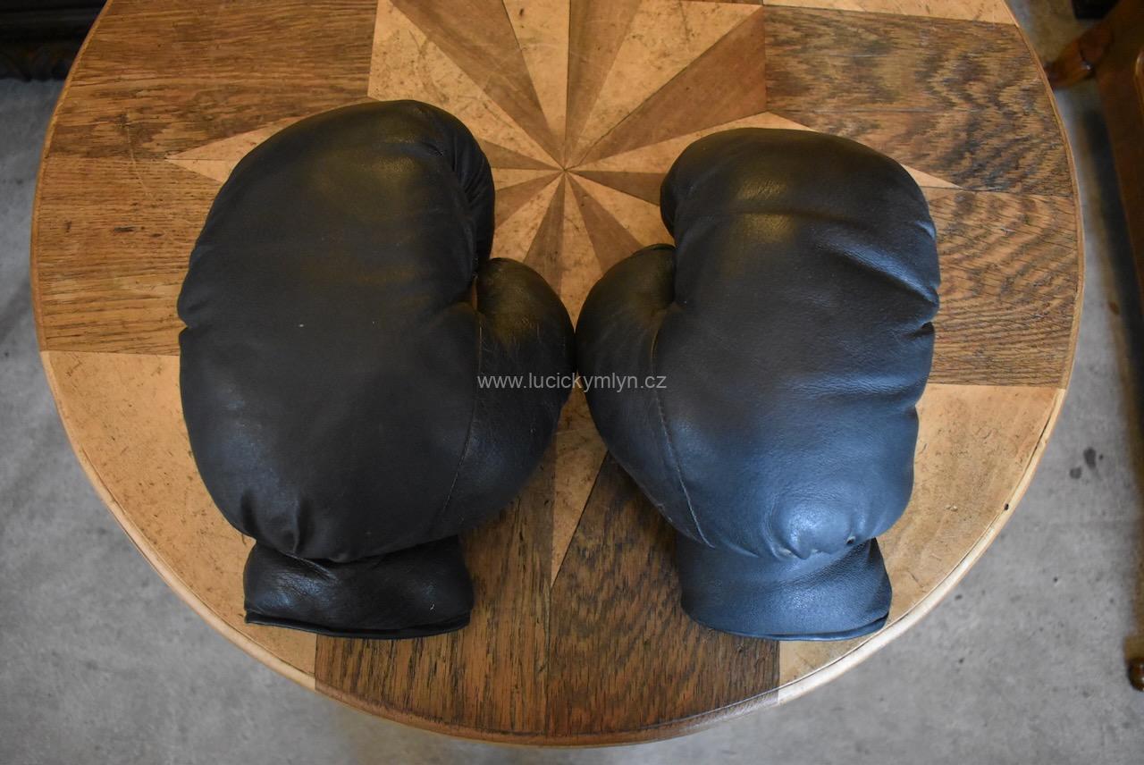 Starožitné boxerské rukavice Starožitné boxerské rukavice