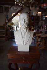 Starožitná busta prezidenta Masaryka