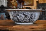 Sběratelská keramika - hezké starožitné umyvadlo