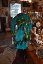 Nevšední starožitná váza z foukaného a přejímaného skla