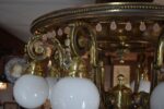 Velký starožitný atypický salonní nástropní lustr