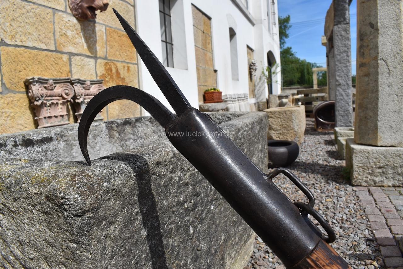 Starožitný hasičský trhací hák Starožitný hasičský trhací hák
