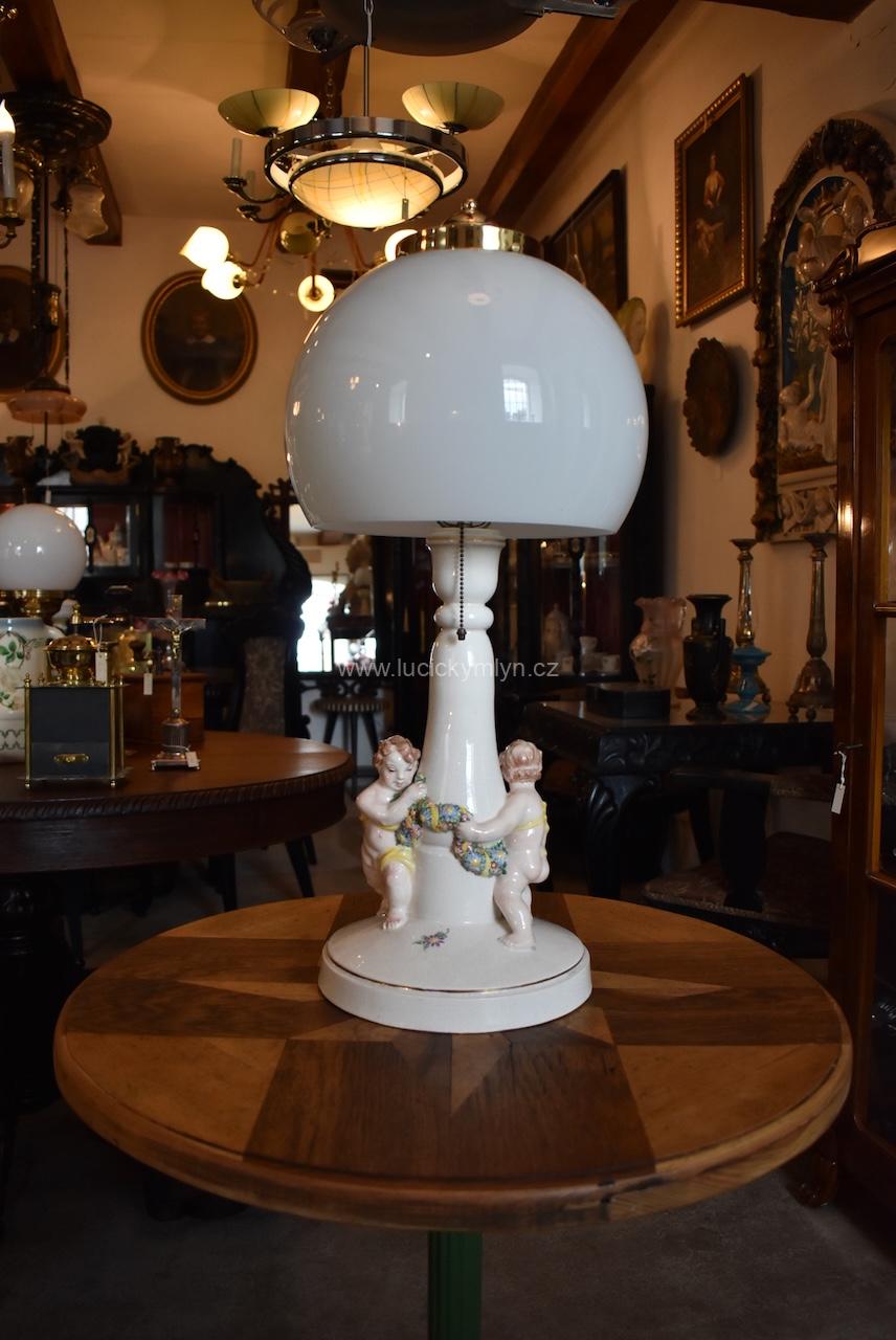 Starožitná stolní Lampa „Rej Amoretů“ Starožitná stolní Lampa „Rej Amoretů“