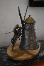 Originální starožitná dílo z litého bronzu - rytíř Don Quijote de la Mancha