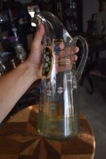 Secesní ručně foukaný a vkusně malovaný džbán