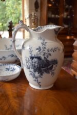 Starožitná mycí souprava Villeroy & Boch
