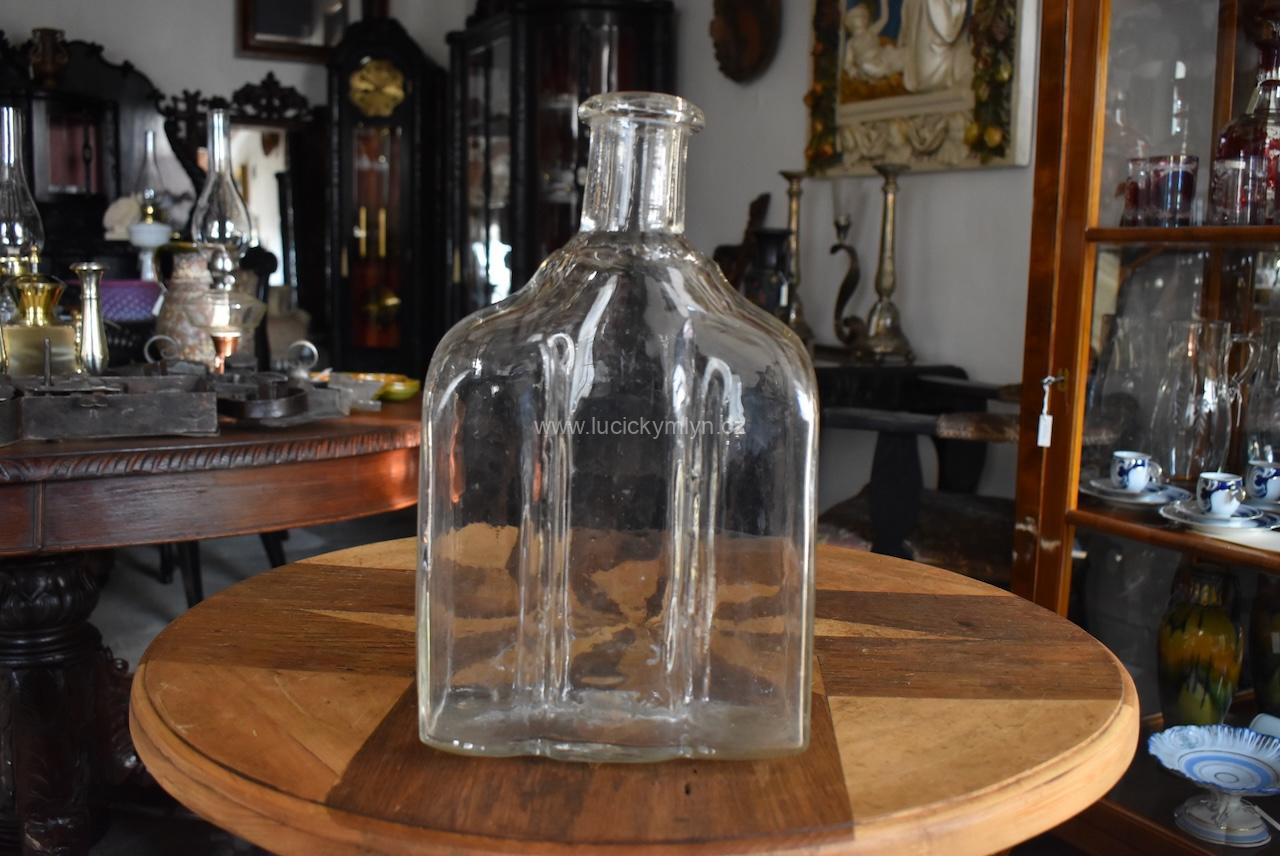Velká starožitná barokní láhev pryska Velká starožitná barokní láhev pryska