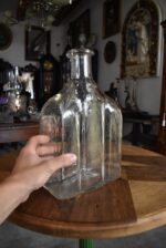 Velká starožitná barokní láhev pryska