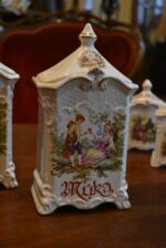 Zajímavá kolekce starožitných kořenek