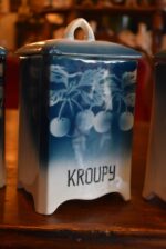 Starožitné kořenky s třešničkami