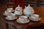 Starožitná porcelánová sada na kávu