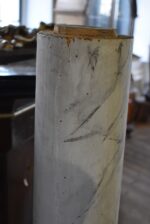 Větší starožitná sloupová torza