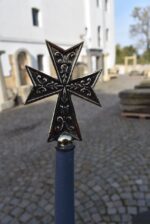 Starožitná ozdoba ze střešní věžičky