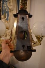 Starožitné rondokubistické nástěnné světlo