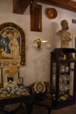 Starožitné rondokubistické nástěnné světlo