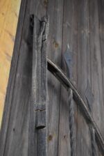 Krásná starožitná umělecky kovaná dvoukřídlá brána