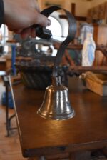 Zcela originální a dnes už méně se vyskytující zvonek