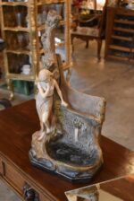 Starožitné figurální zrcadlo Austria JM
