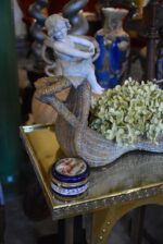 Menší starožitná kobaltově modrá porcelánová dóza