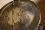 Starožitná secesní měšťanská konvice z čirého skla s cínovou montáží
