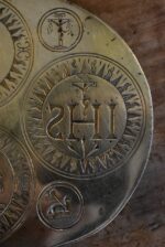 Výjimečně hezká a hodnotná starožitná klešťová oplatnice