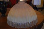 Měšťanská starožitná stojací lampa