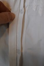 Historická dámská či dívčí košilka z bílého plátna