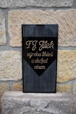 Starožitná reklamní cedule F.J. Jílek výroba likérů a obchod s vínem