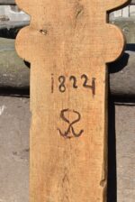 Unikátní starožitný dvouhlavý drhlen s vypálenou datací 1824