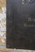 Středně větší historická mosazná cedule Restaurant APIK