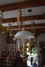 Větší atypicky ztvárněná starožitná stahovačka se třemi rameny