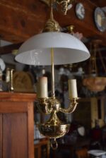 Větší atypicky ztvárněná starožitná stahovačka se třemi rameny