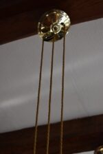 Větší atypicky ztvárněná starožitná stahovačka se třemi rameny