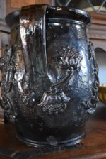 Vzácný starožitný keramický či kameninový hrnec koutňák