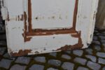 Starožitné dvoukřídlé smrkové kazetové dveře 222×132 cm ze závěru 19. století