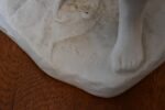 Porcelánová soška Rybáři od Royal Dux z první poloviny 20. století