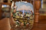 Starožitný dárkový půllitr Josef s cínovou montáží a ručně malovaným selským motivem