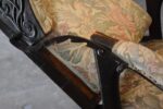 Velké starožitné zámecké barokní křeslo ušák se sklápěcím opěradlem z období okolo roku 1770.